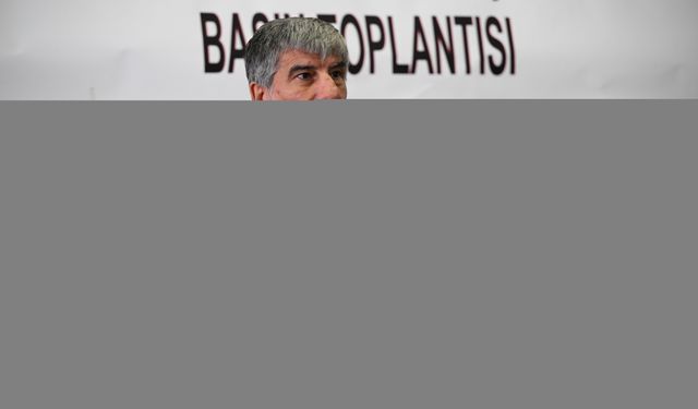 Turgut Lenk, Artı Değer Vanspor FK'ye başkan adayı olduğunu açıkladı: