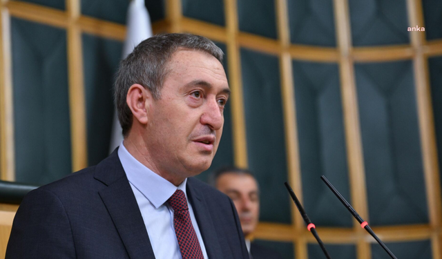 Tuncer Bakırhan: "Bu büyük acıyı paylaşarak, kıymetli ailesine, CHP'ye, sevenlerine, dostlarına ve Manisa halkına başsağlığı ve sabır diliyorum"