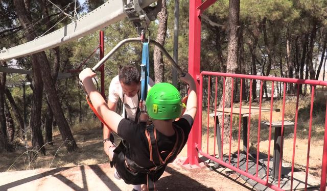 Konak’ın Macera Parkı’nda eğlence başladı