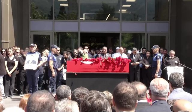 Özgür Özel: "Şimdi bizim yükümüz her şeyden ağır"