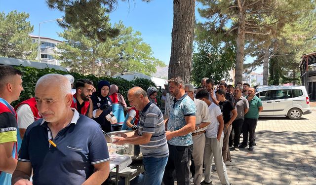 Doğanşehir'de aşure programı düzenlendi