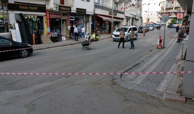 Malatya'da eski eşi tarafından silahla vurulan kadın hayatını kaybetti