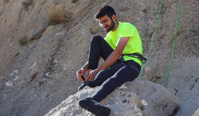 Tek bacağıyla zirveleri zorlayan sporcu, para tırmanışta ilk şampiyon olmayı hedefliyor