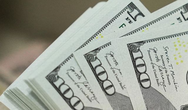ABD'de bir grup, ünlü sanatçıların konser biletlerinden yaklaşık 5,7 milyon dolar kar etmekle suçlanıyor