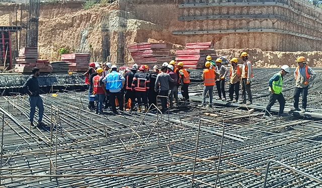 Malatya'da inşaatın iskelesinden düşen işçi yaralandı
