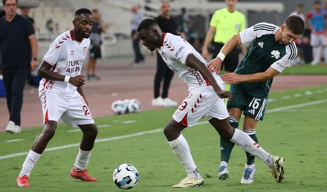 Samsunspor, UEFA Avrupa Ligi'nde deplasmanda Panathinaikos'a 2-1 yenildi