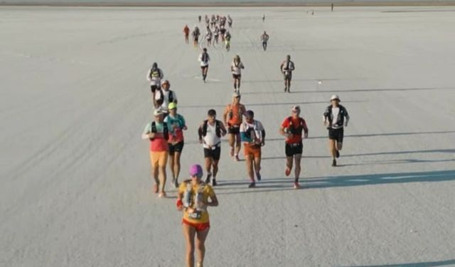 Çukurovalı sporcular, "Runfire Salt Lake Ultra Trail"den üç madalyayla döndü