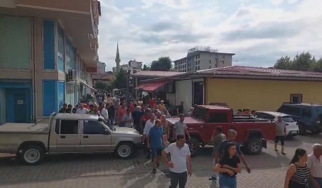Fındıklı Belediye Başkanı Çervatoğlu, yumruklu saldırıya uğradı