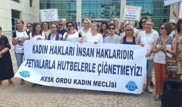KESK Ordu  Kadın Meclisi üyelerinden Diyanet'in ''miras'' hutbesine tepki