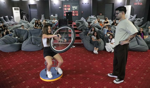 Konaklı çocuklara bilim ve kültür dolu gezi