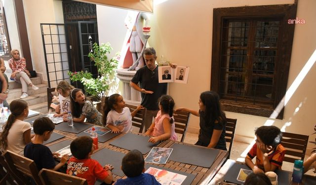 Kuşadası SEYAKMER’de çocuklar karikatür sanatının incelikleriyle tanıştı