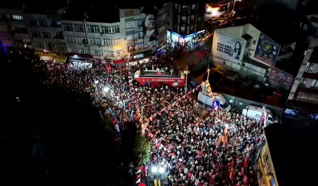 Özgür Özel: Yarın 12'yi bekle. Ak Toroslar çetesi çöküyor, AK Parti çöküyor