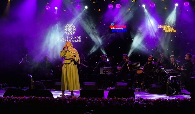 Van'da 'Gençler Arası Kültür Sanat Yarışmaları Doğu Anadolu Bölge Finali' sürüyor