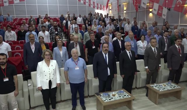 CHP Battalgazi İlçe Kongresi’nde Gürsoy güven tazeledi