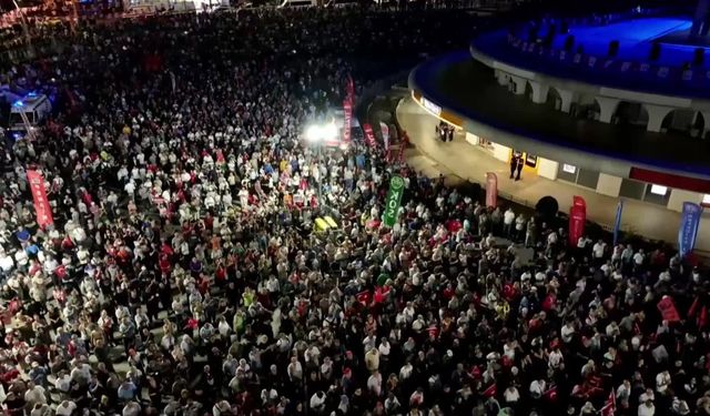 Özgür Özel: ""AK Parti'ye koltuk değneği olan muhalefet partisi olacağıma kabre gireyim daha iyi"