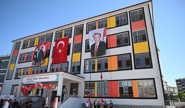 Malatya’da yeni eğitim-öğretim yılı için ders zili çaldı