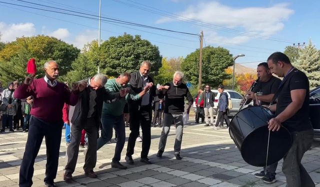 Arapgir’de “Yerelden Evrensele Kültür ve Bilim Şenliği” başladı