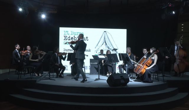 Bursa Edebiyat Günleri Sekiz Yıl Aradan Sonra Yeniden Başladı