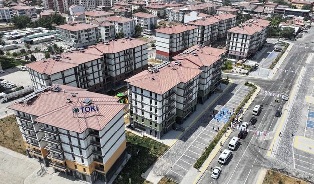 Depremzedelere borçlandırma işlemleri 21 Ekim’de başlıyor