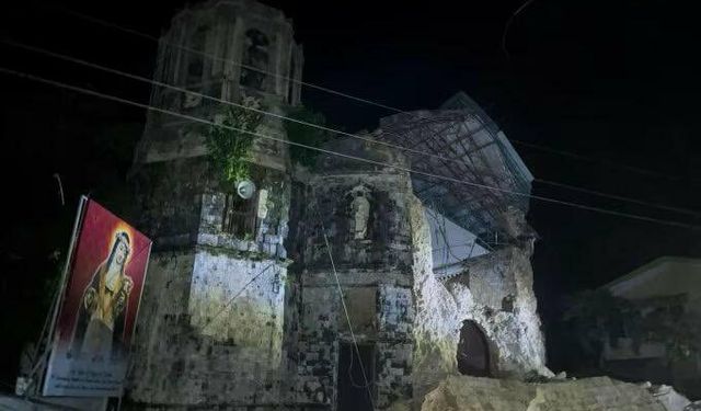 Filipinler’de 6,9 Büyüklüğünde Deprem: En Az 69 Kişi Hayatını Kaybetti
