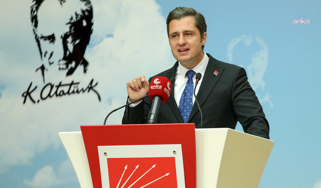CHP’li Deniz Yücel’den “Andımız” tepkisi: “Bu ülkede Andımız’ı okumak suç mu?”