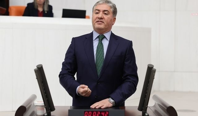 CHP’li Murat Emir’den Dilovası tepkisi: “Yıkım kararı vardı, uygulanmadı; bu bir toplu cinayet!”