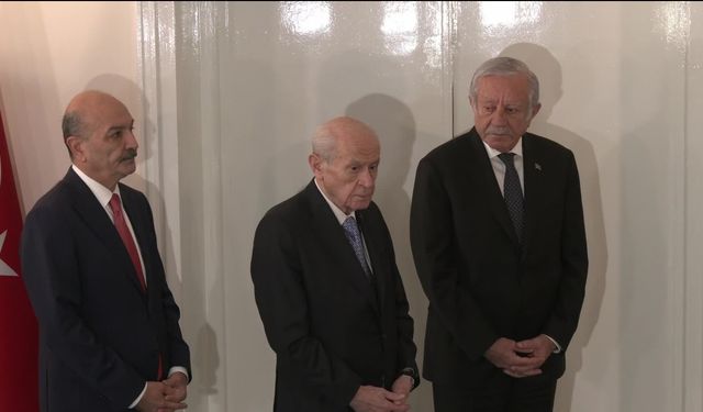 Bahçeli’den DEM Parti’nin “Barış Yasası” Çağrısına Tam Destek: “Her Cümlesine İmzamı Atıyorum”