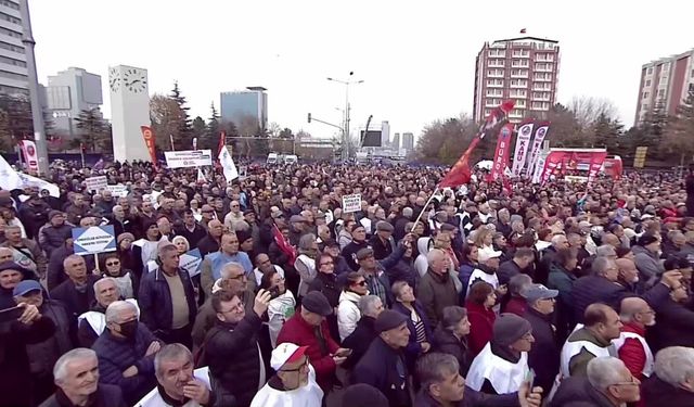 “Özel’den bütçe tepkisi: ‘Tek adam kaybedecek, yurttaş hakkını alacak’”