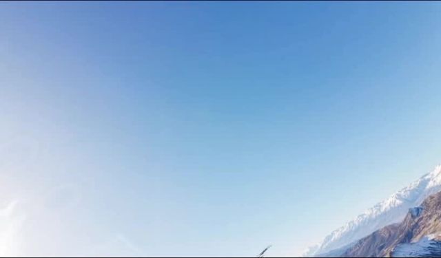 Tunceli’de Kartal Dronu Havada Kapıp Dağın Zirvesine Bıraktı