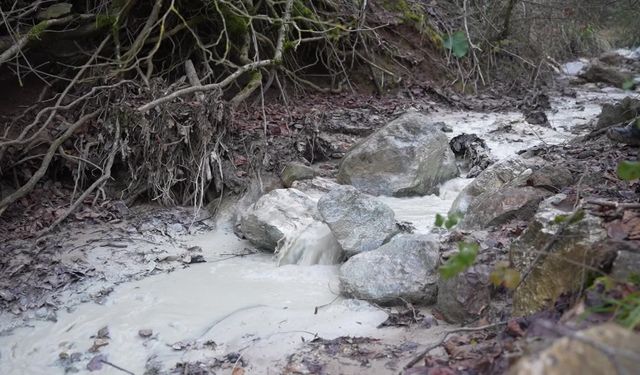 Kirazlıyayla’da atık barajı çöktü