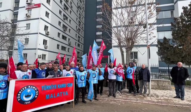 Türkiye Kamu-Sen’den Malatya Defterdarlığı önünde zam tepkisi
