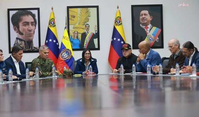 Venezuela Geçici Devlet Başkanı Rodriguez’den ABD’ye “İşbirliği” Çağrısı: 32 Kübalı Hayatını Kaybetti