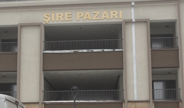 Malatya’da Şire Pazarı Kurasında 'Kasıtlı Mağduriyet' İddiası: "Hakimbey Davası Yüzünden Yerim Verilmiyor!"