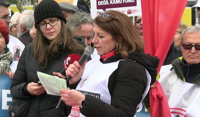 Hekimler Kadıköy’de Ayakta: “Bağımsız Hekimlik Bitiriliyor”