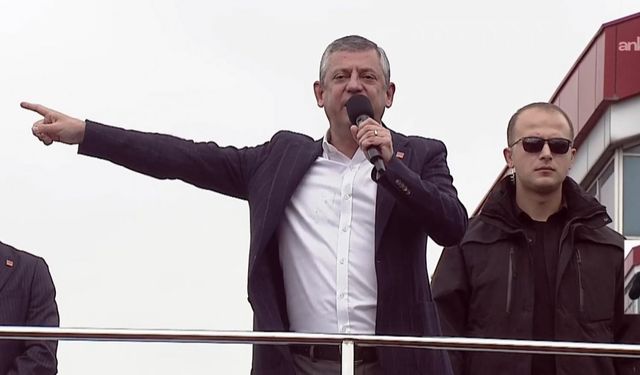 Özgür Özel Niğde’de: Beddua Değil Dua Ediyoruz, Erken Seçim İstiyoruz