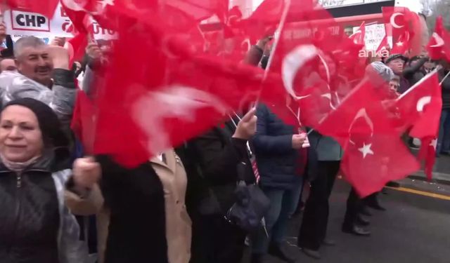 Özgür Özel Niğde’den seslendi: “Burası artık milletin kalesi”