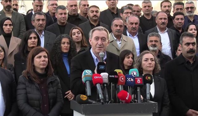 Tuncer Bakırhan: Kayyumlar Bu Ülkenin Utancı, Halkın İradesi İade Edilmeli