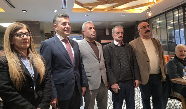 CHP Malatya Battalgazi İlçe Örgütünün iftarında depremin yaralarının sarılmasına yönelik mesaj