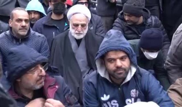 İran’da Üst Düzey Yetkililer Kudüs Günü Yürüyüşlerinde Görüntülendi