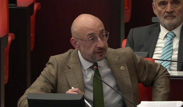 İYİ Parti’den Milli Savunma Bakanlığı’na ‘Füze’ Tepkisi: "Hava Sahamızı NATO Korudu, S-400’ler Nerede?"