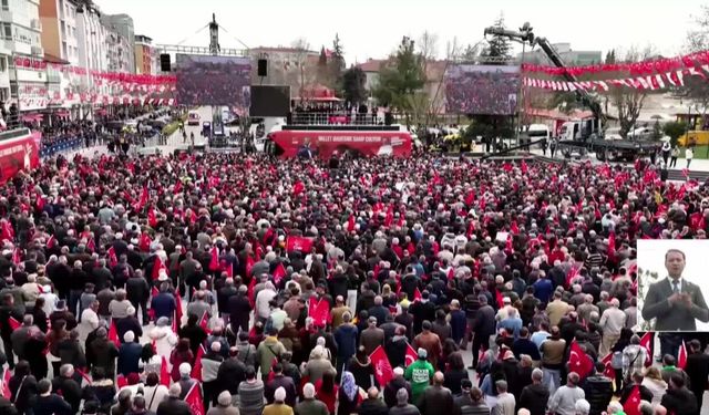 Özgür Özel’den Sert Çıkış: “İstiklal Marşı Türkçe Okunacak, Bölücülüğe Asla İzin Vermeyeceğiz”