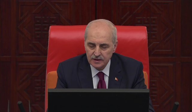 "Egemenlik Kimin Elinde?" Tartışması Sosyal Medyayı Salladı!