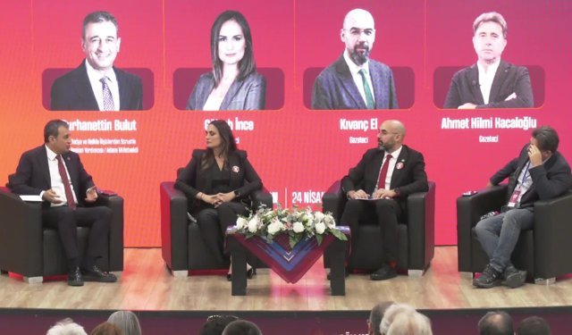 Gazetecilik Mesleği Uçurumun Kenarında mı? Burhanettin Bulut’tan Çarpıcı "Demokrasi" Çıkışı!