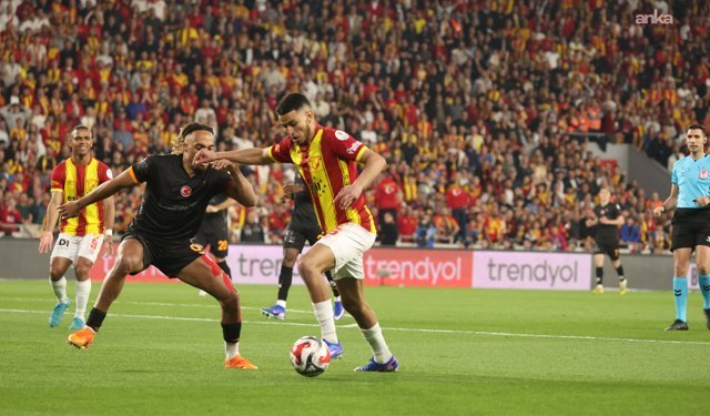 Göztepe, evide Galatasaray'a 3-1 mağlup oldu