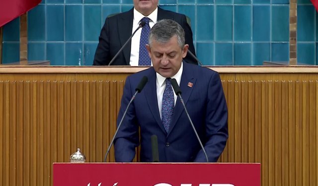 Özgür Özel’den Kürsüde "Sarı Baretli" İsyan: "Madencinin Ahı Sizi Bitirecek!"
