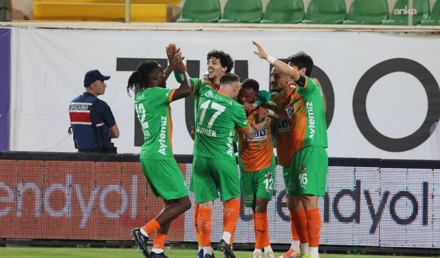 Alanyaspor, Kayserispor'u 3-1 mağlup etti