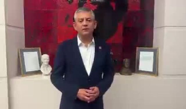 CHP Genel Merkezi'nde Tarihi Direniş: "Bedenimizi Teslim Alırlar Ama Mücadelemizi Asla!"