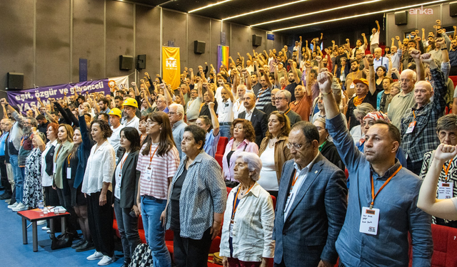 Halkevleri’nde deprem: CHP’li Orhan Sarıbal oy birliğiyle ihraç edildi!