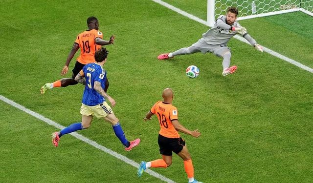 Hollanda’dan İsveç’e Gol Yağmuru: Gakpo Dünya Kupası’nın 100. Golünü Attı