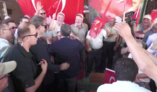 Özgür Özel’den Meydanda Tatar Ramazan Çıkışı: "Erdoğan Bir Oyuna Girişti, Bu Oyunu Bozarım!"